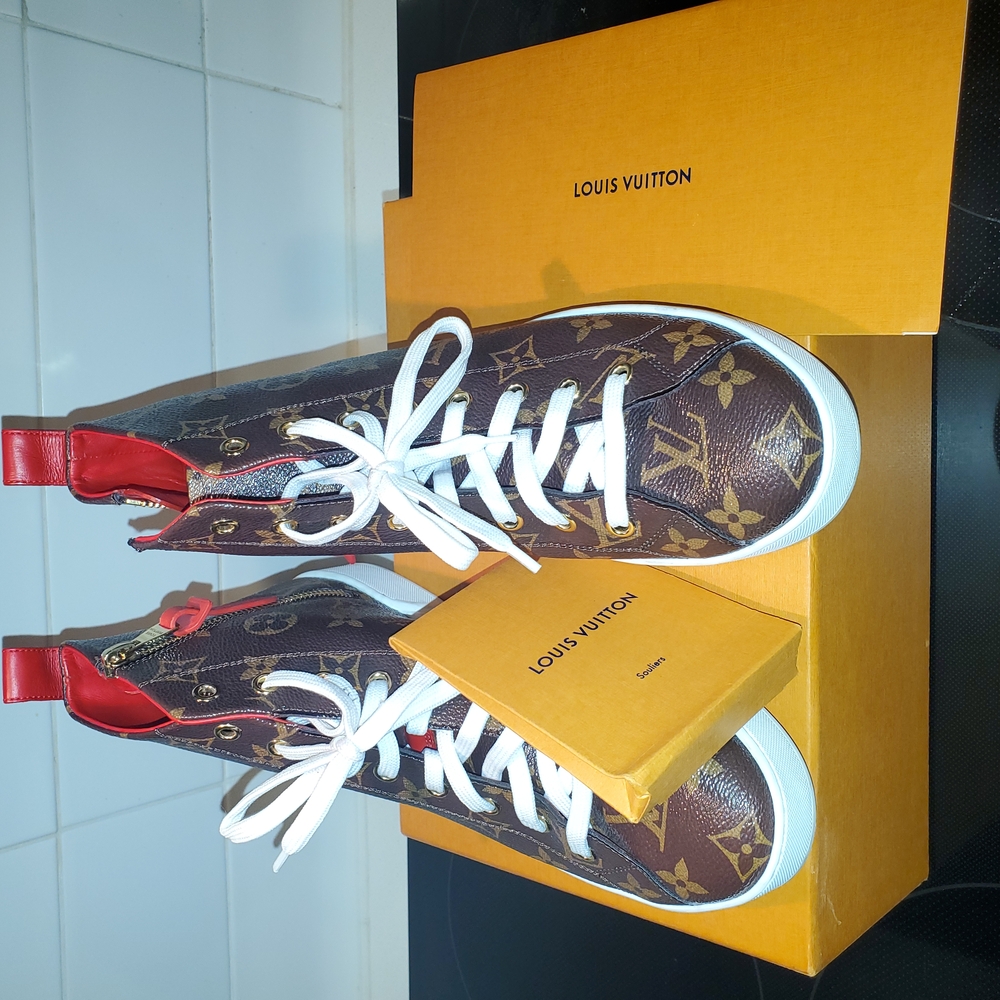 Authentic LV Sneakers